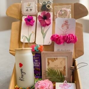 the bee palette's "petals & prose hamper"